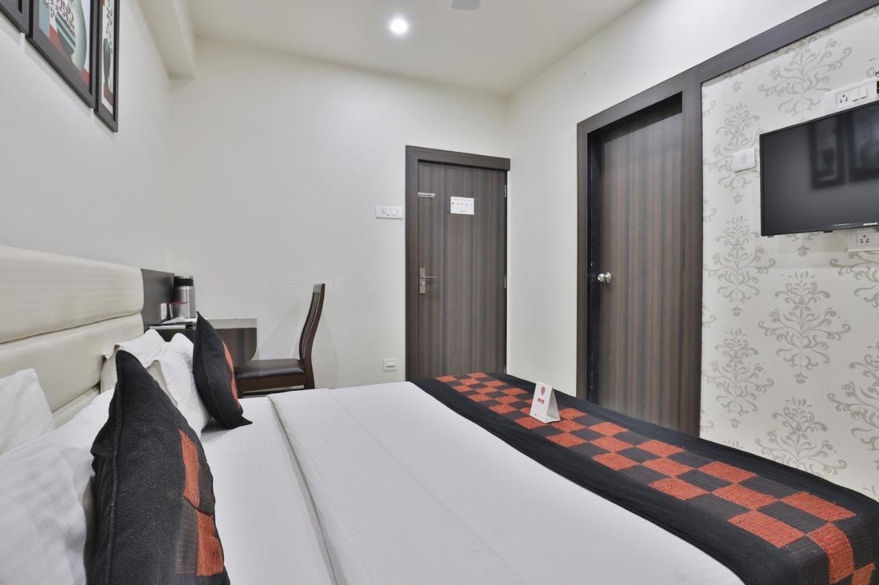 Hotel City Inn Раджкот Экстерьер фото